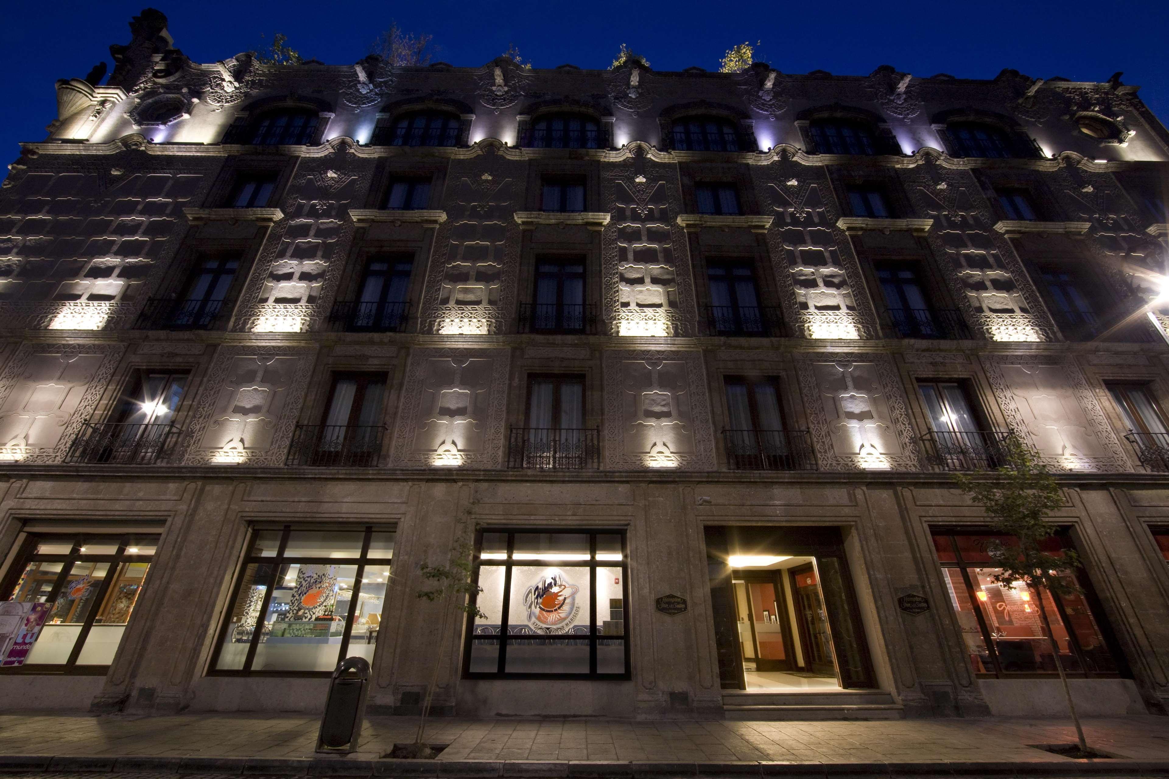 Hampton Inn & Suites Mexico City - Centro Historico Restoran gambar