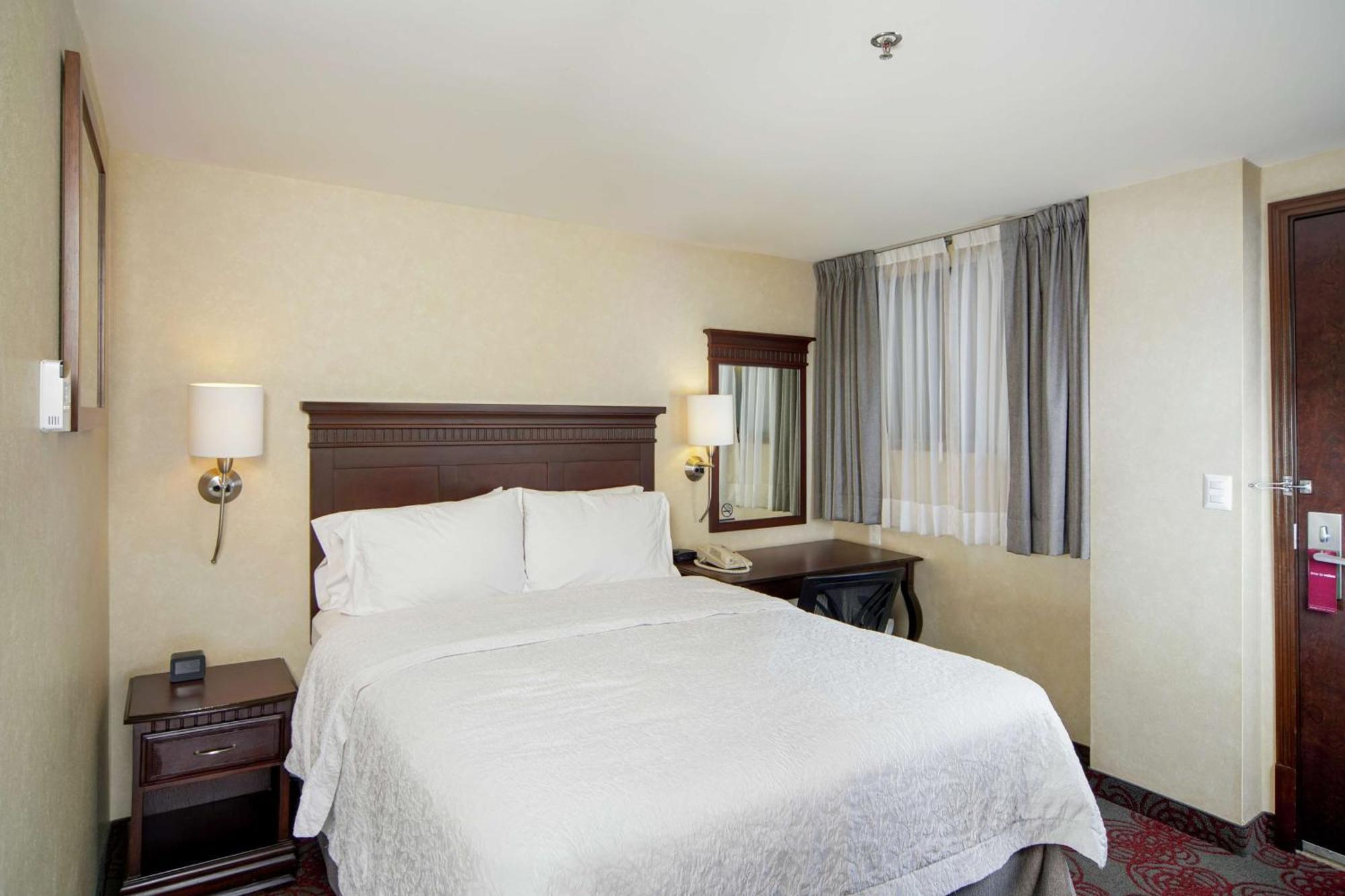 Hampton Inn & Suites Mexico City - Centro Historico Luaran gambar